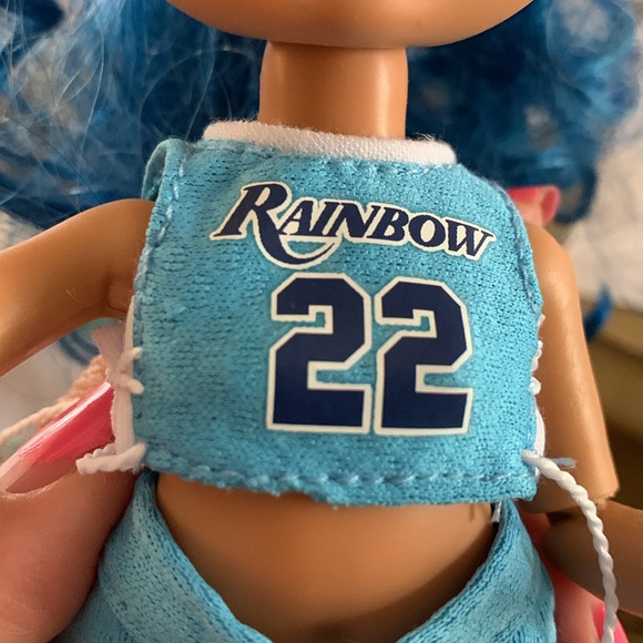 Rainbow High doll cheer squad . 10”, Skyler Bradshaw - Picture 7 of 10